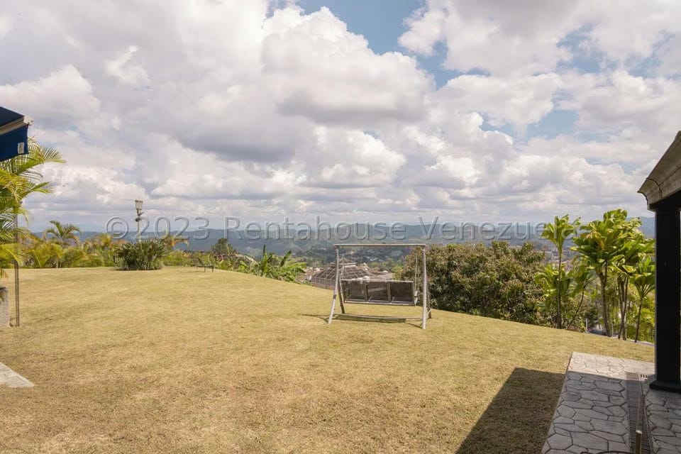 Casa (1 Nivel) en Venta en La Lagunita Country Club, Distrito Metropolitano - 43