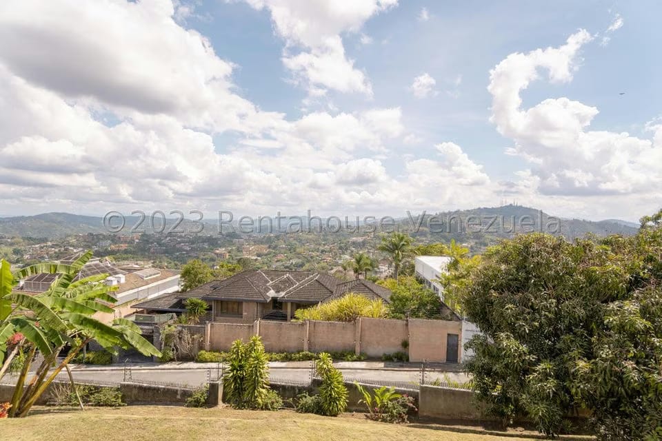 Casa (1 Nivel) en Venta en La Lagunita Country Club, Distrito Metropolitano - 44