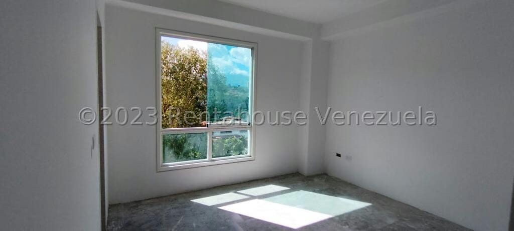 Apartamento (1 Nivel) en Venta en La Lagunita Country Club, Distrito Metropolitano - 12