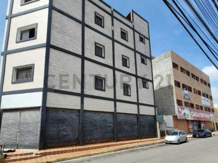 LOCAL COMERCIAL EN PORLAMAR, ISLA DE MARGARITA - 2