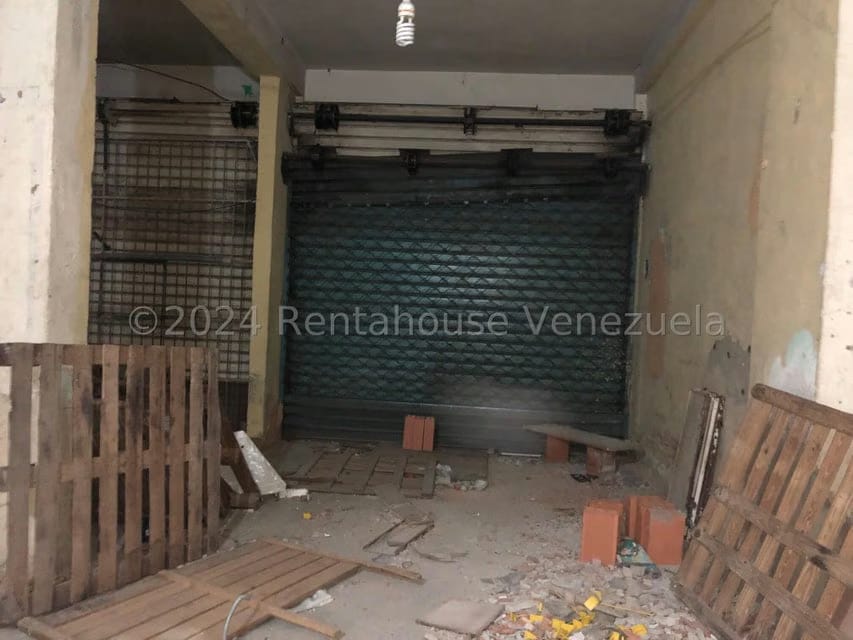 Comercial (Edificio) en Alquiler en Centro, Carabobo - 42
