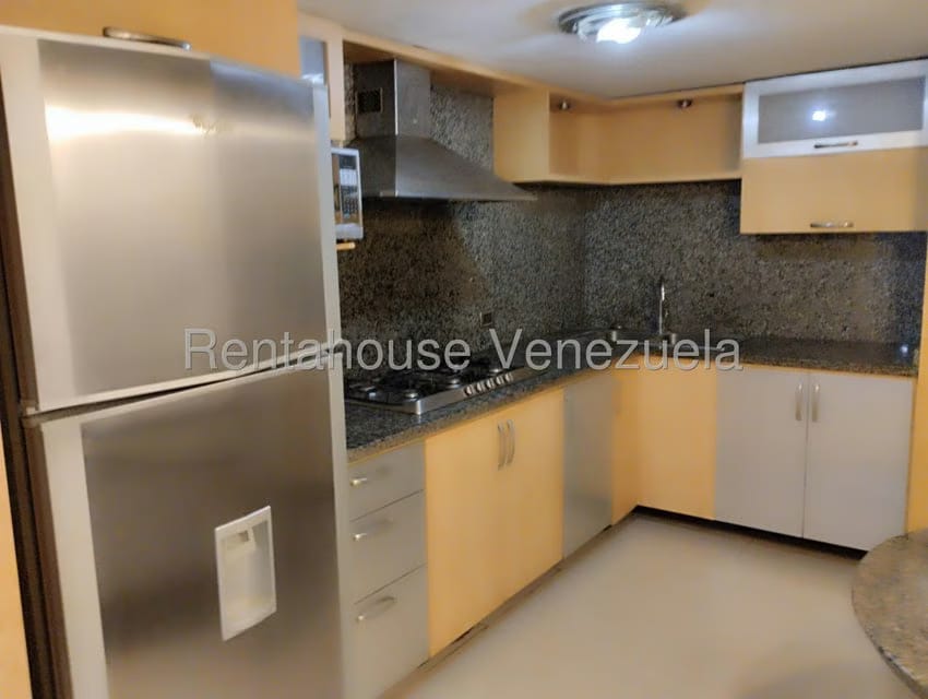 Casa (Duplex) en Venta en Prados del Este, Distrito Metropolitano - 21
