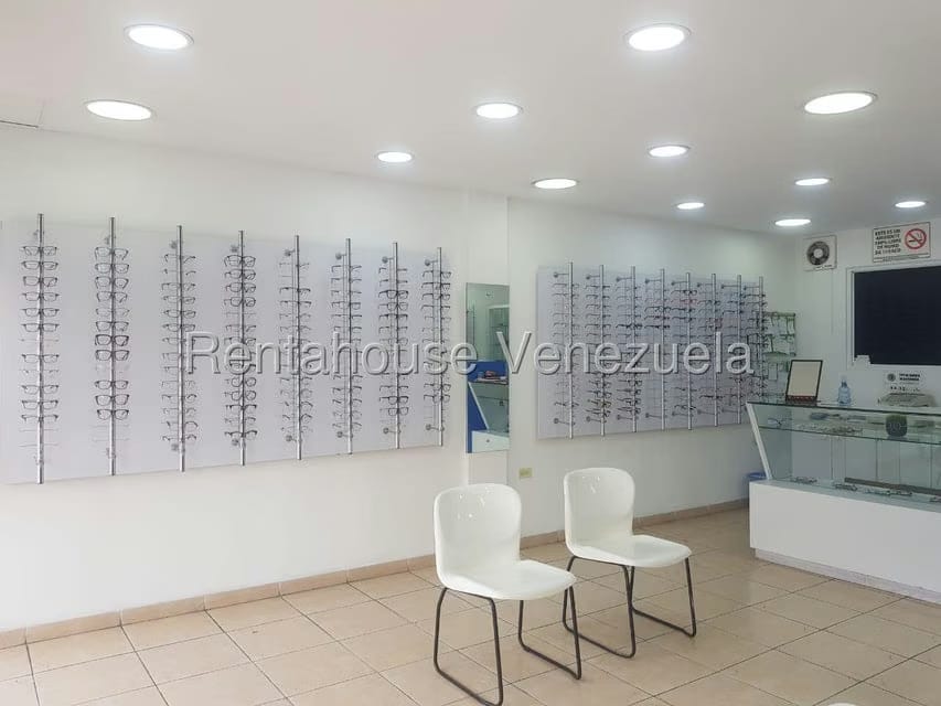 Negocios y Empresas (Medicina y Salud) en Venta en Parroquia Catedral, Lara - 6