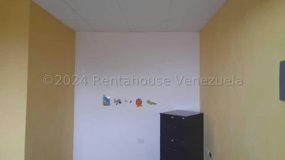 Comercial (Consultorio Medico) en Venta en Zona Oeste, Lara - 6
