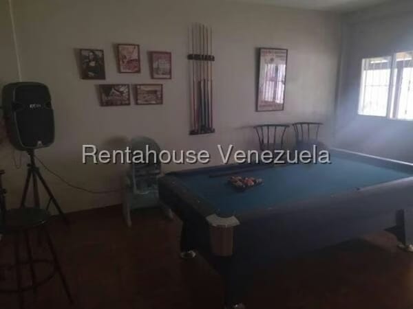 Casa (Multipes Niveles) en Venta en La Rosaleda, Miranda - 28