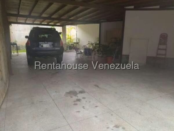 Casa (Multipes Niveles) en Venta en La Rosaleda, Miranda - 34