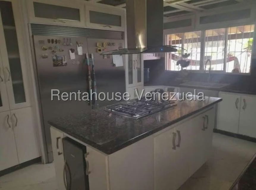 Casa (Multipes Niveles) en Venta en La Rosaleda, Miranda - 8