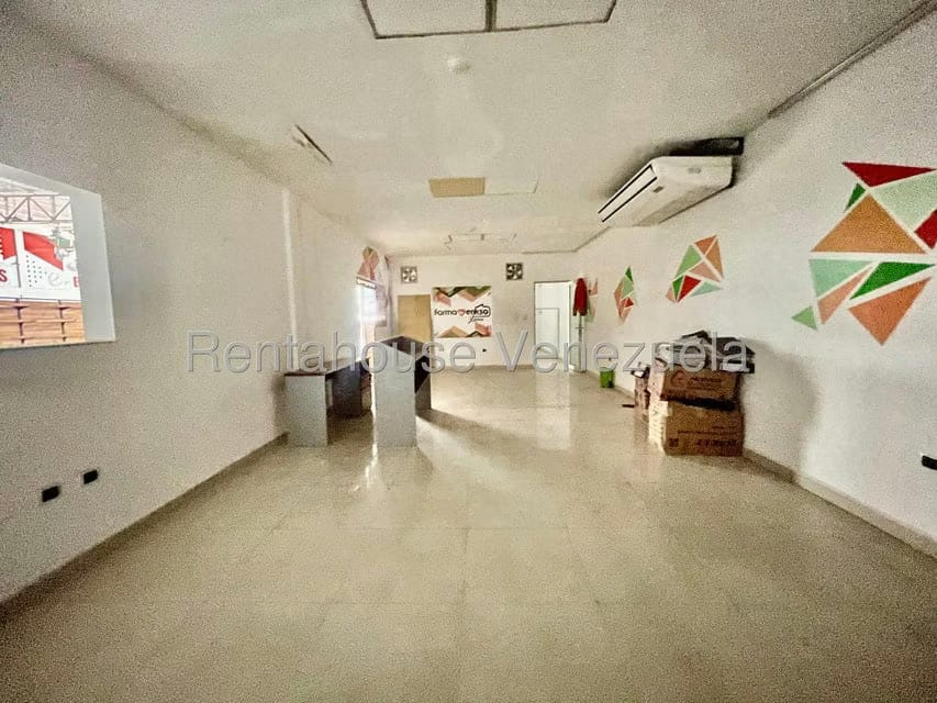 Comercial (Local Comercial) en Venta en Punto Fijo, Falcon - 21