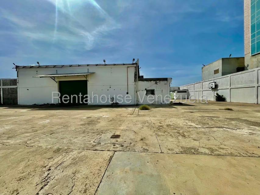 Comercial (Local Comercial) en Venta en Punto Fijo, Falcon - 46