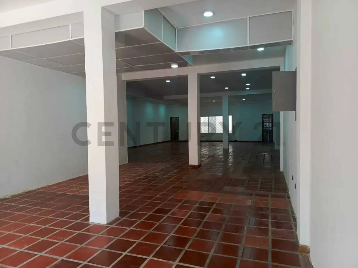 SE ALQUILA Local Comercial Centrico en Maturin Monagas - 6