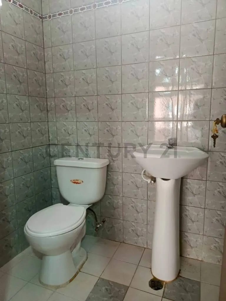 SE ALQUILA Local Comercial Centrico en Maturin Monagas - 7
