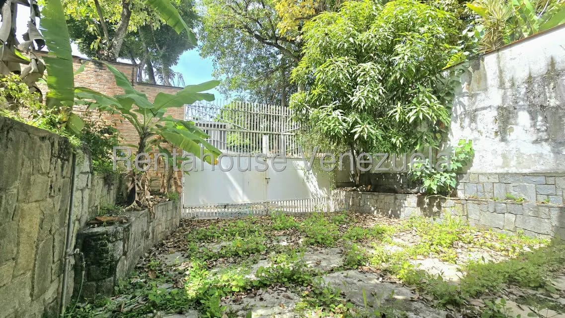 Casa (Duplex) en Venta en La Floresta, Distrito Metropolitano - 18