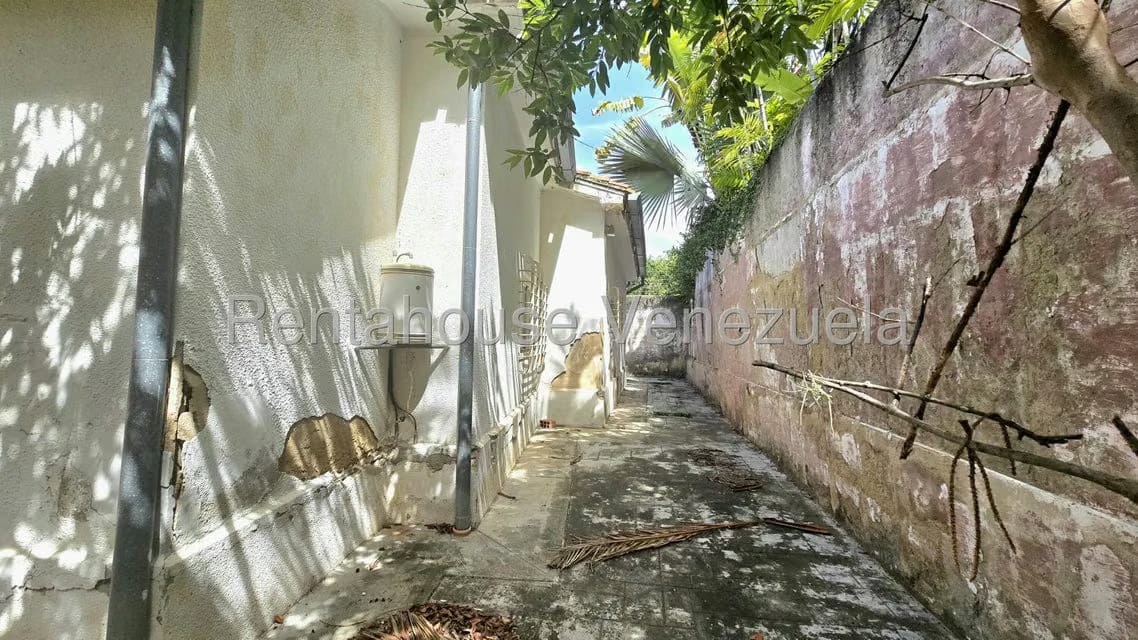 Casa (Duplex) en Venta en La Floresta, Distrito Metropolitano - 19