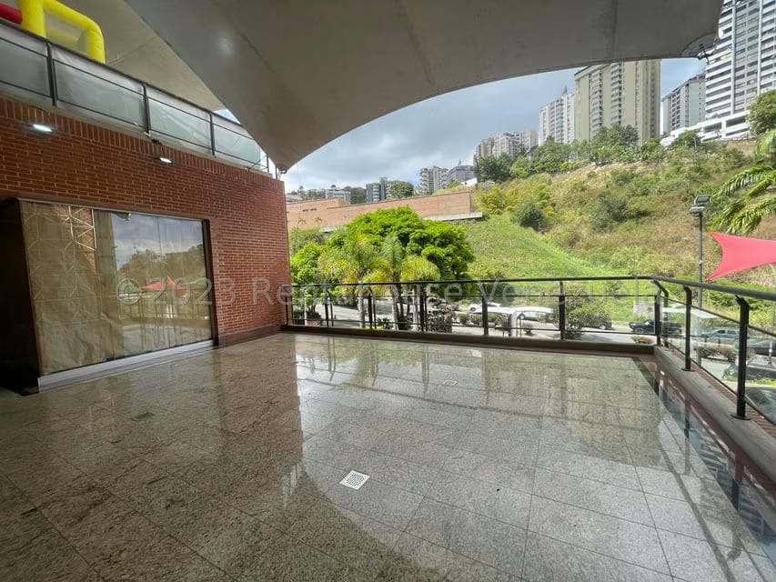 Comercial (Local Comercial) en Alquiler en Manzanares, Distrito Metropolitano - 3