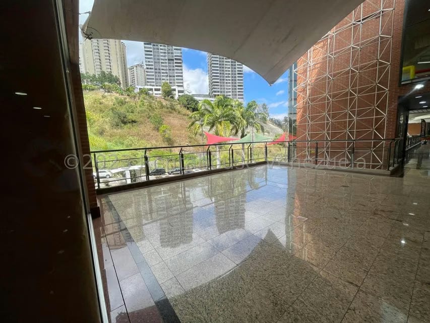 Comercial (Local Comercial) en Alquiler en Manzanares, Distrito Metropolitano - 4