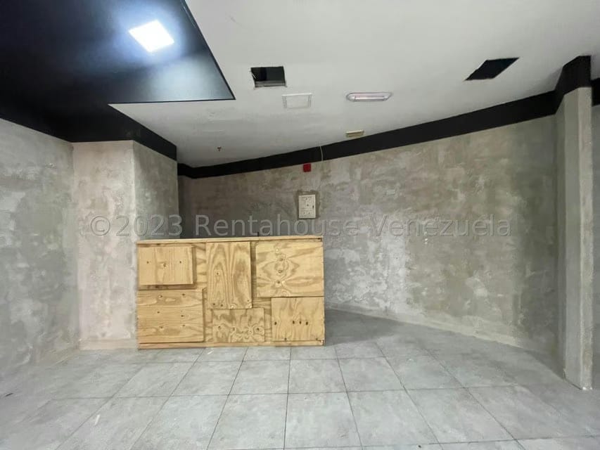 Comercial (Local Comercial) en Alquiler en Manzanares, Distrito Metropolitano - 7