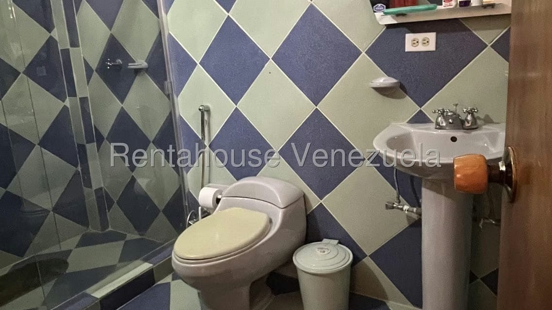 Casa (1 Nivel) en Venta en Ciudad Balneario Higuerote, Miranda - 13