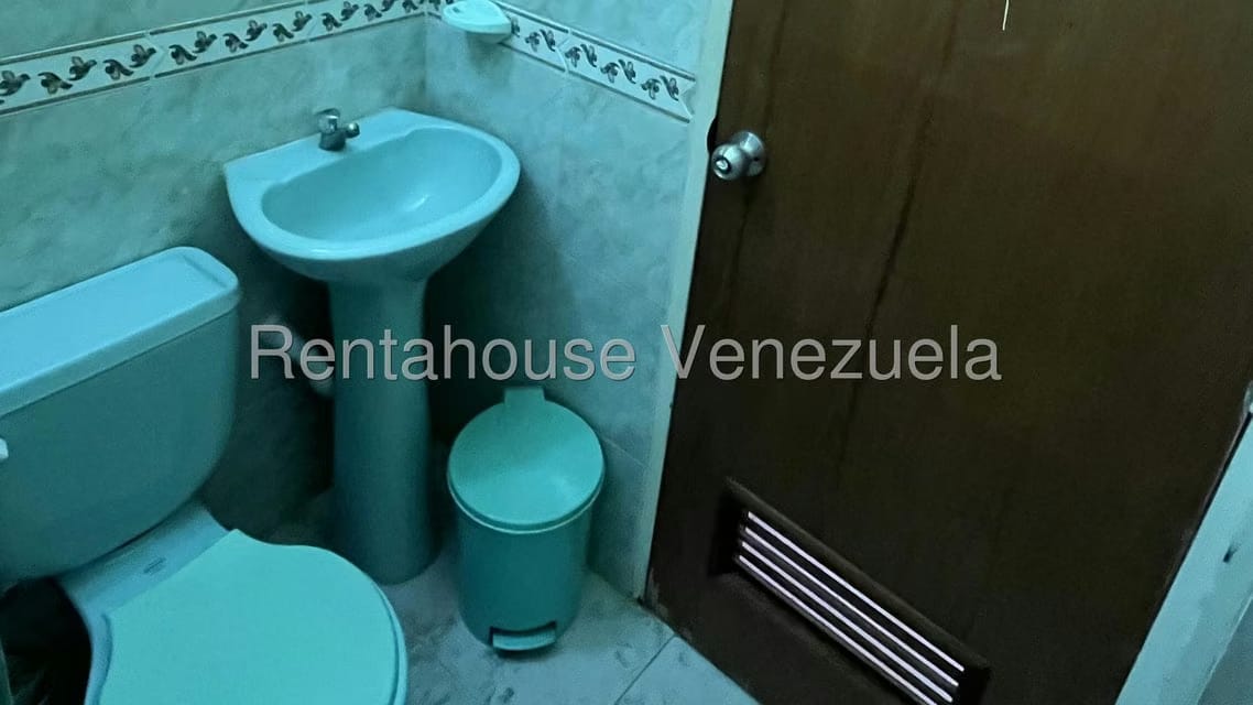 Casa (1 Nivel) en Venta en Ciudad Balneario Higuerote, Miranda - 26