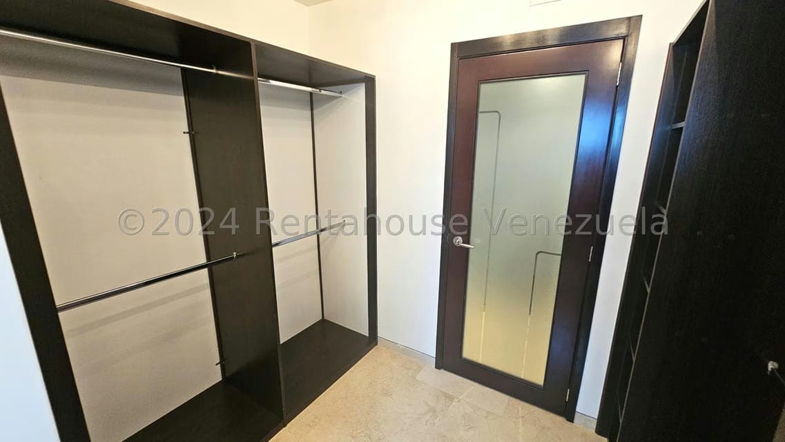 Apartamento (1 Nivel) en Venta en Las Mesetas de Santa Rosa de Lima, Distrito Metropolitano - 18