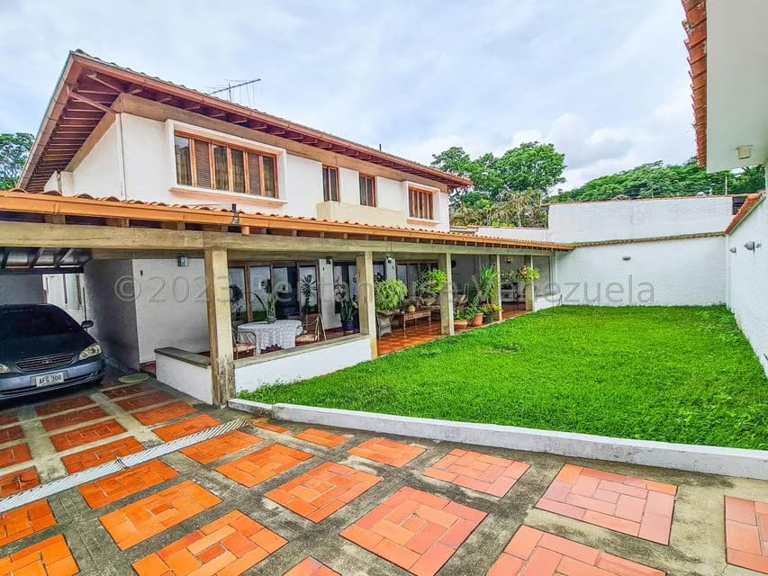 Casa (Multipes Niveles) en Venta en El Marques, Distrito Metropolitano - 2