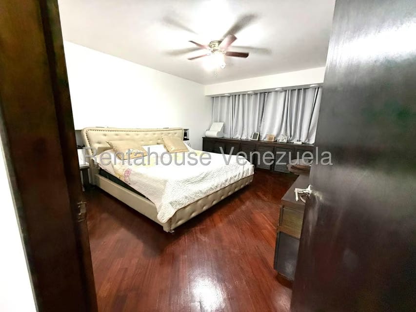 Apartamento (1 Nivel) en Venta en Los Caobos, Distrito Metropolitano - 28