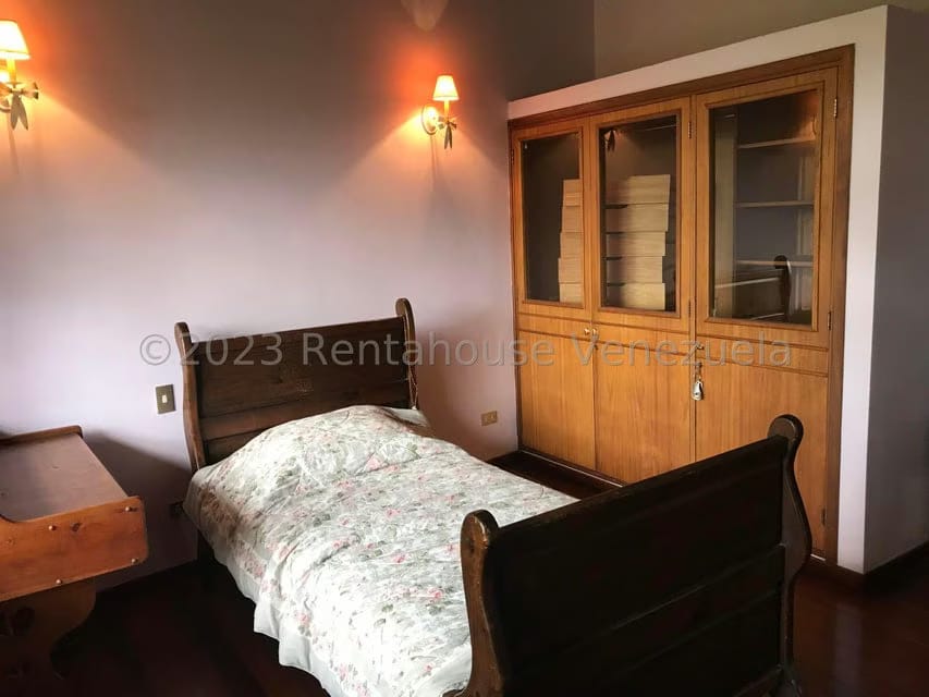 Casa (Multipes Niveles) en Venta en Monterrey, Distrito Metropolitano - 26