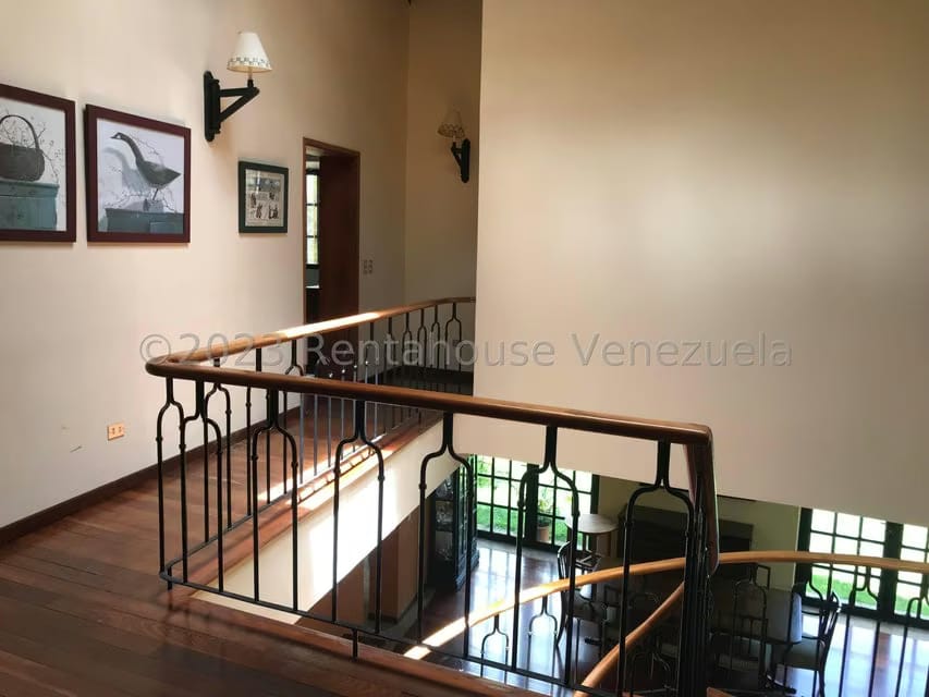 Casa (Multipes Niveles) en Venta en Monterrey, Distrito Metropolitano - 28