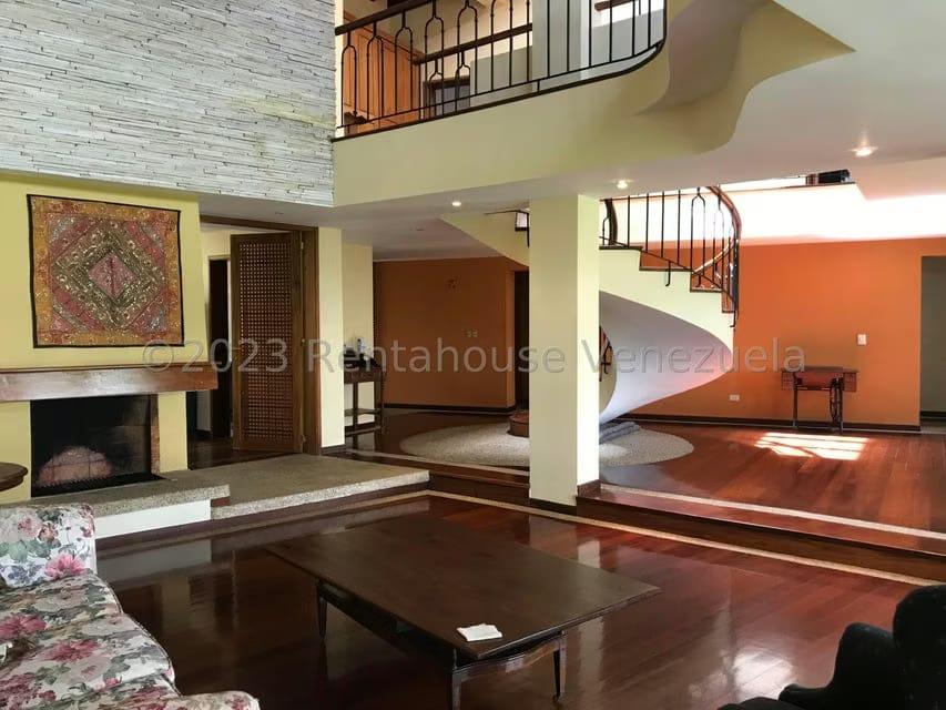 Casa (Multipes Niveles) en Venta en Monterrey, Distrito Metropolitano - 9