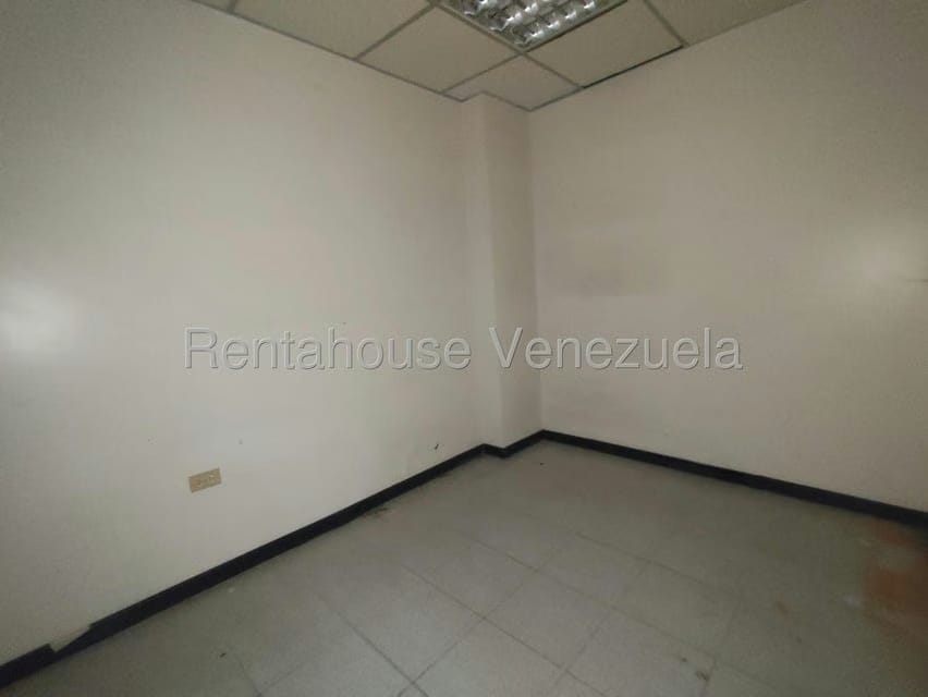 Comercial (Edificio) en Venta en La Paragua, Zulia - 14
