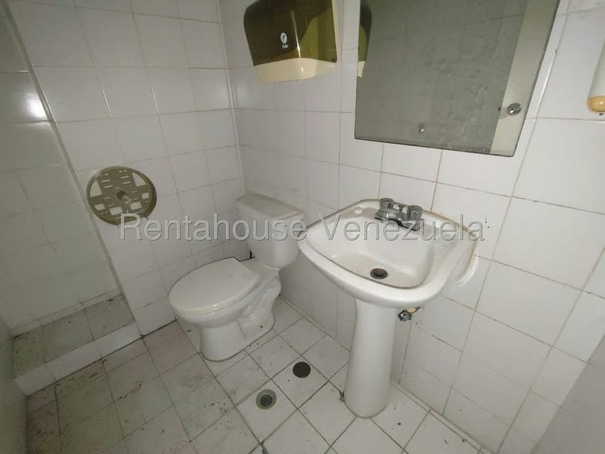 Comercial (Edificio) en Venta en La Paragua, Zulia - 17