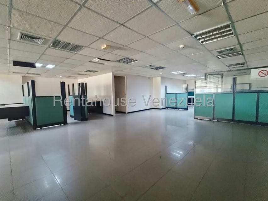 Comercial (Edificio) en Venta en La Paragua, Zulia - 23