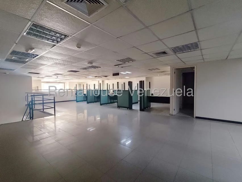 Comercial (Edificio) en Venta en La Paragua, Zulia - 24
