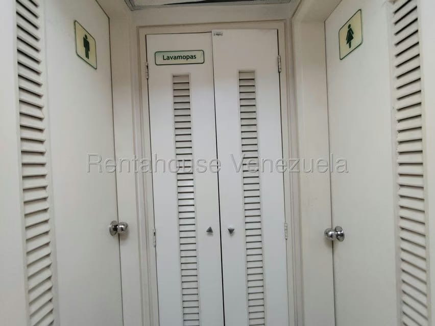 Comercial (Edificio) en Venta en La Paragua, Zulia - 32