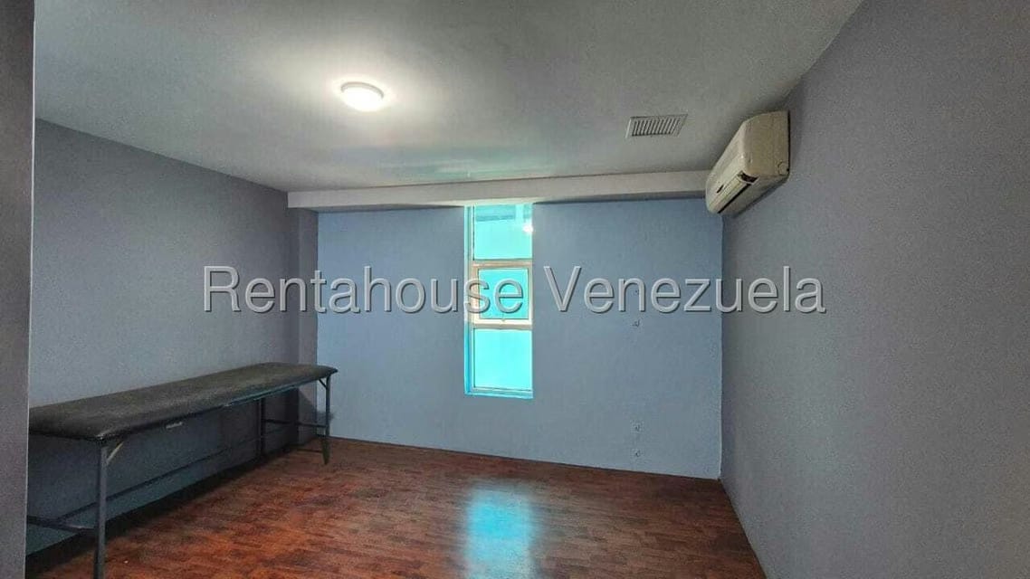 Comercial (Oficina) en Alquiler en Zona Oeste, Lara - 4