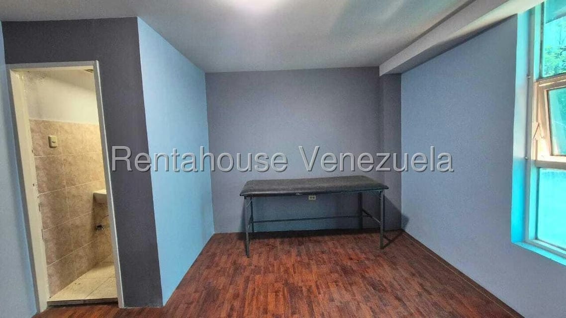 Comercial (Oficina) en Alquiler en Zona Oeste, Lara - 5