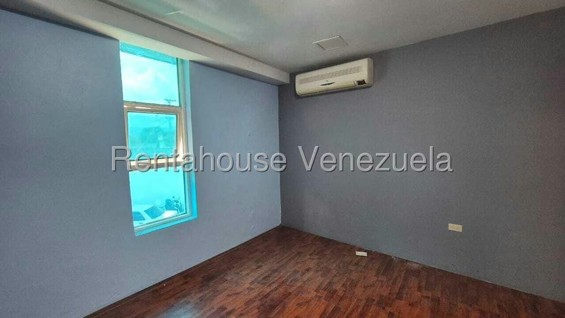 Comercial (Oficina) en Alquiler en Zona Oeste, Lara - 7