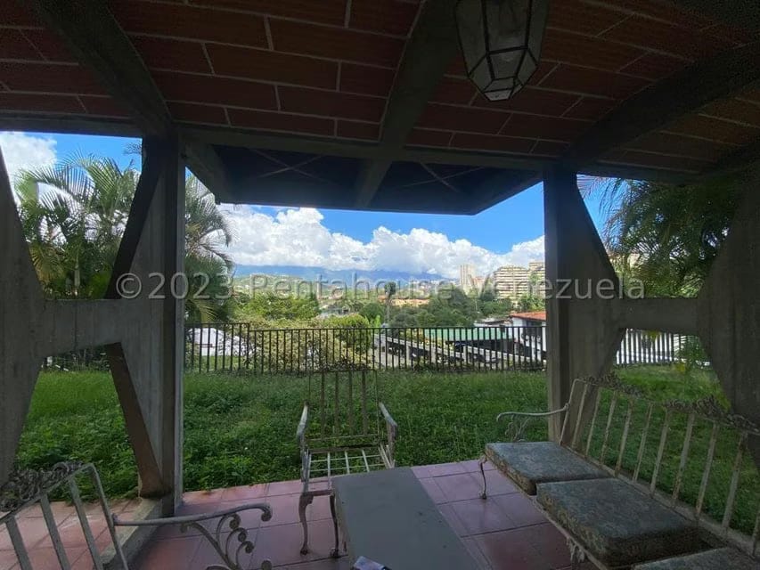 Casa (Multipes Niveles) en Venta en Prados del Este, Distrito Metropolitano - 20