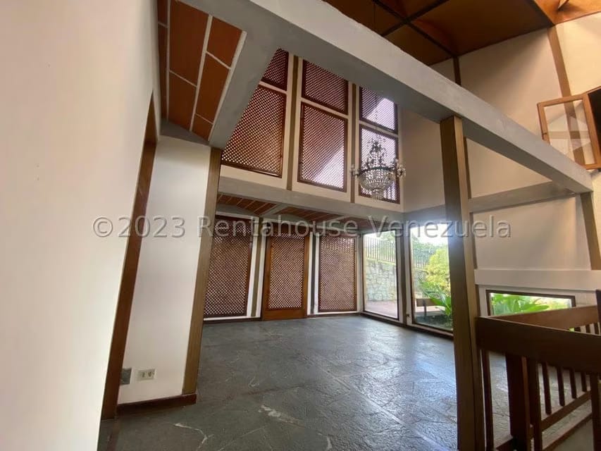 Casa (Multipes Niveles) en Venta en Prados del Este, Distrito Metropolitano - 21
