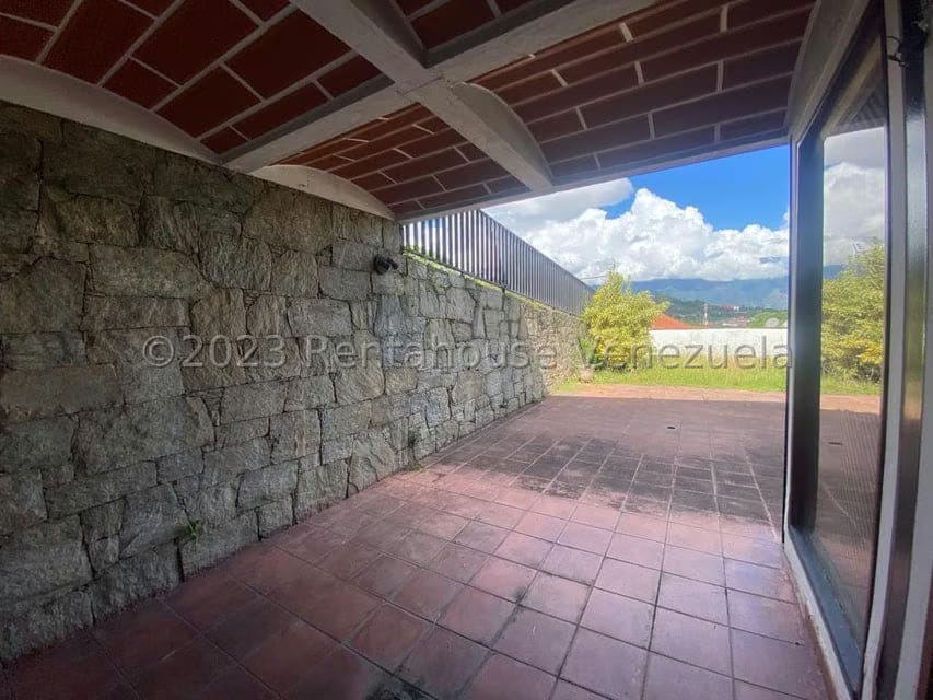 Casa (Multipes Niveles) en Venta en Prados del Este, Distrito Metropolitano - 26