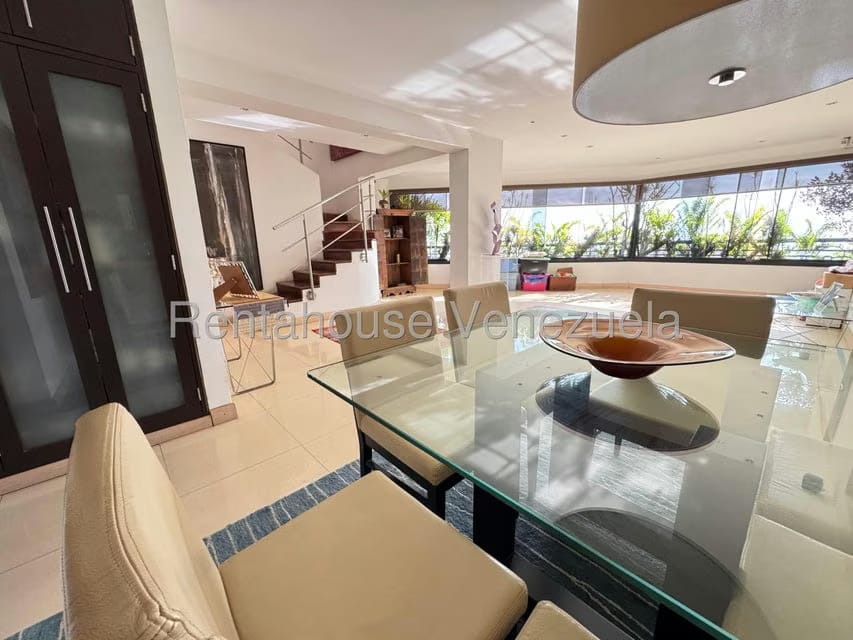 Apartamento (Duplex) en Venta en Colinas de Bello Monte, Distrito Metropolitano - 3