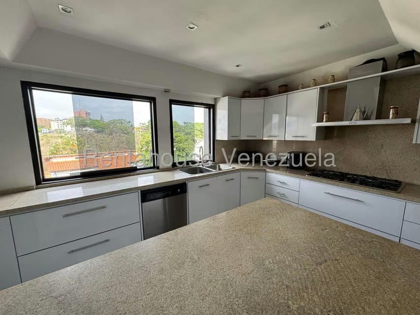 Apartamento (Duplex) en Venta en Colinas de Bello Monte, Distrito Metropolitano - 7
