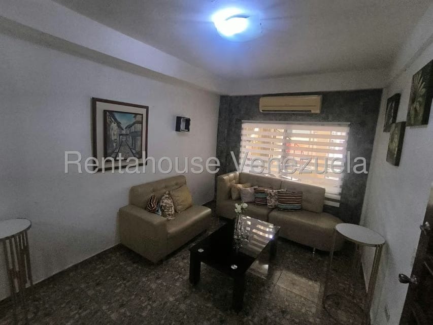 Casa (Duplex) en Venta en Los Caobos, Carabobo - 11
