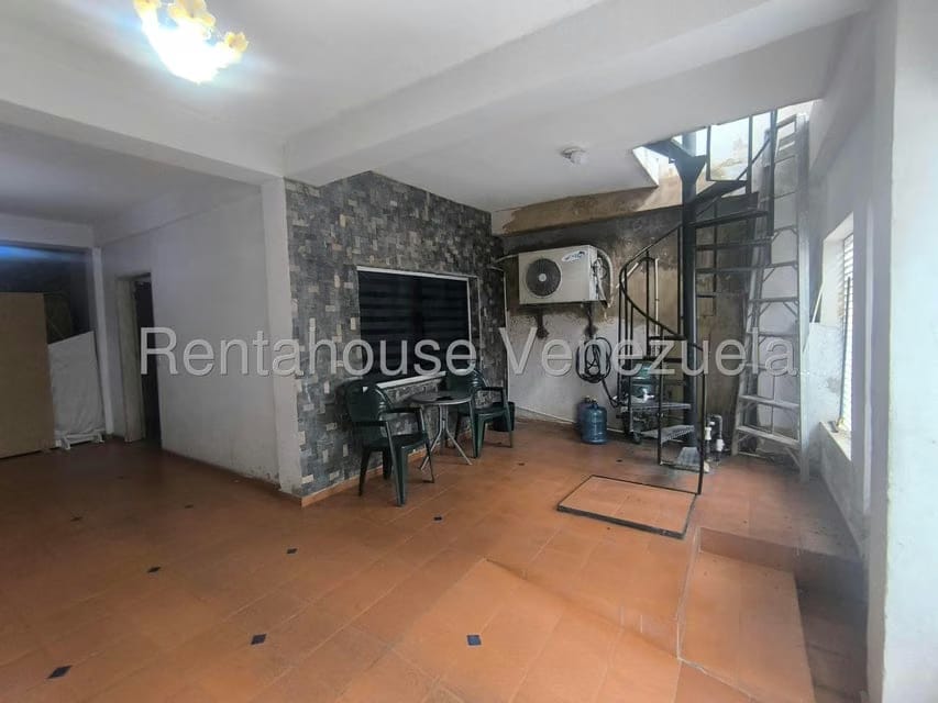 Casa (Duplex) en Venta en Los Caobos, Carabobo - 3