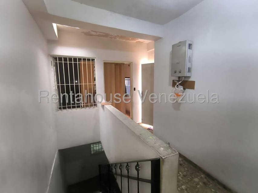 Casa (Duplex) en Venta en Los Caobos, Carabobo - 32