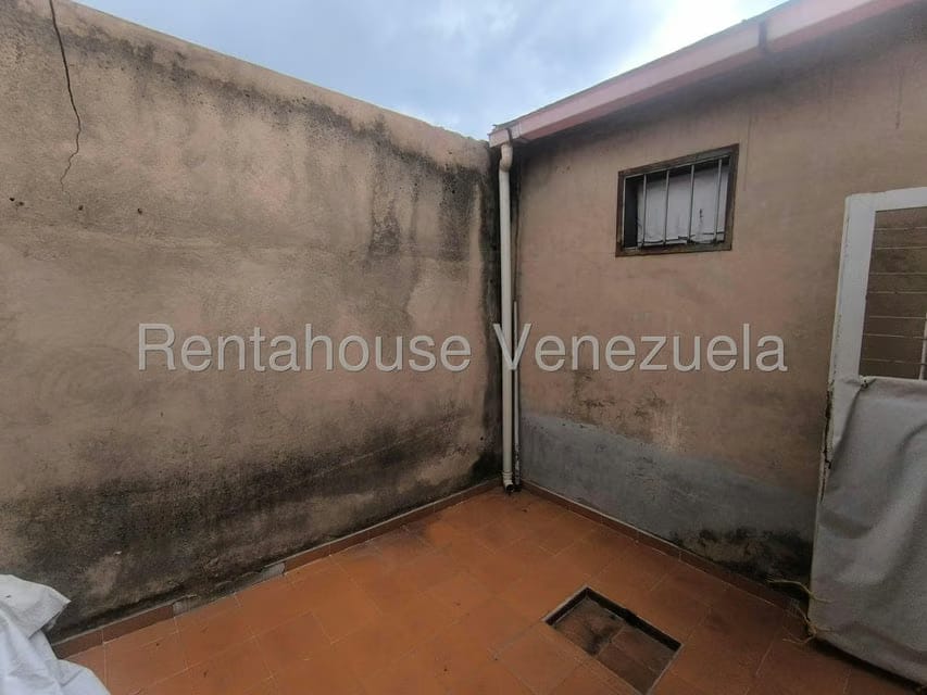 Casa (Duplex) en Venta en Los Caobos, Carabobo - 48