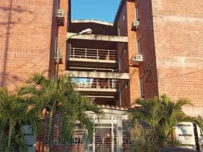Apartamento en Venta Ubicado en Valle Arriba - Guatire - 2