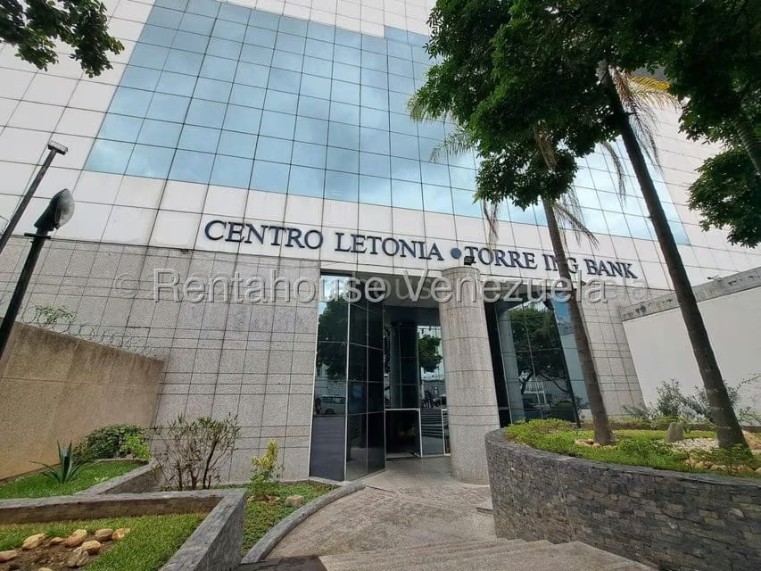 Comercial (Local Comercial) en Alquiler en La Castellana, Distrito Metropolitano - 4