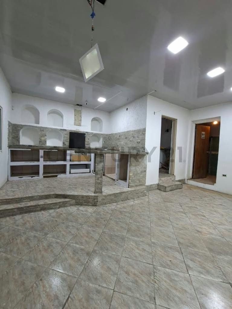 En venta casa comercial en Barcelona casco central - 3