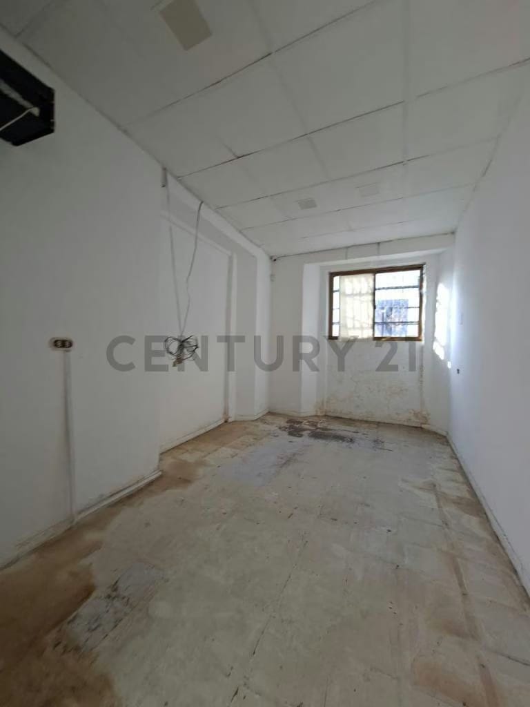 En venta casa comercial en Barcelona casco central - 10
