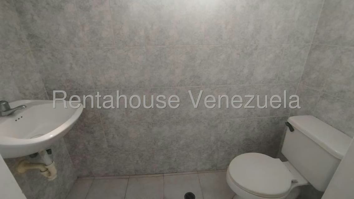 Comercial (Oficina) en Alquiler en Municipio Guaicaipuro, Miranda - 8